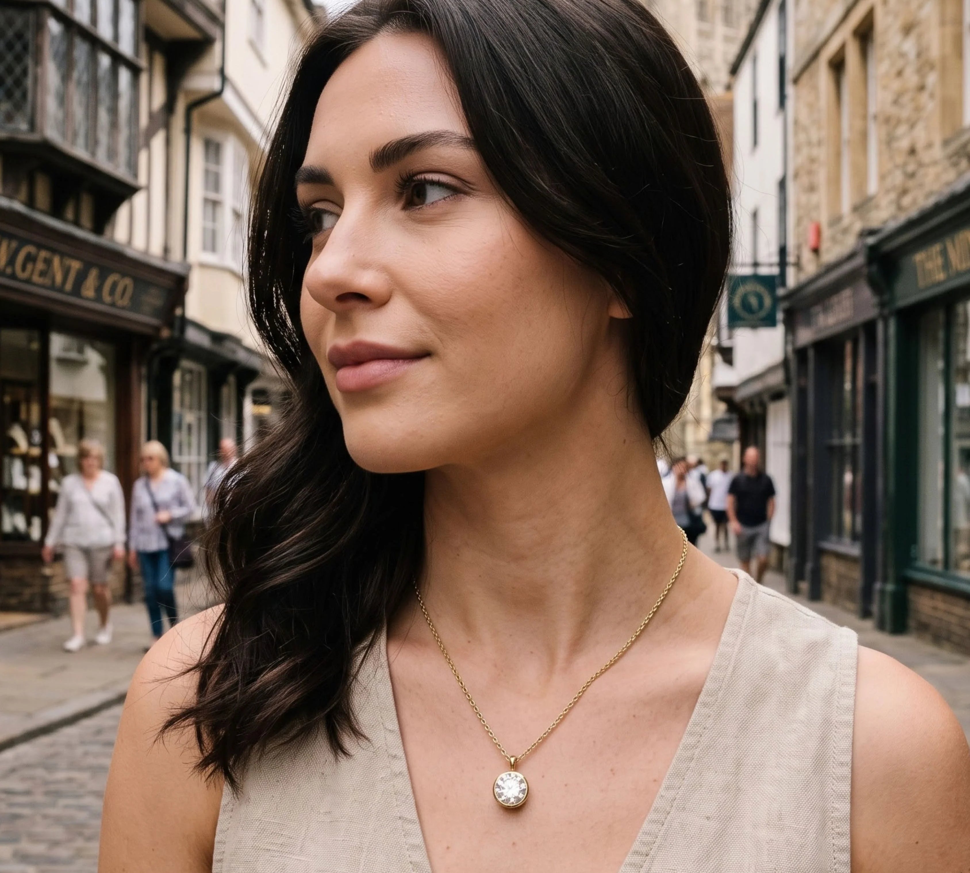  Ethical Diamond Pendants