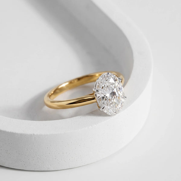 Engagement Rings Under $1000