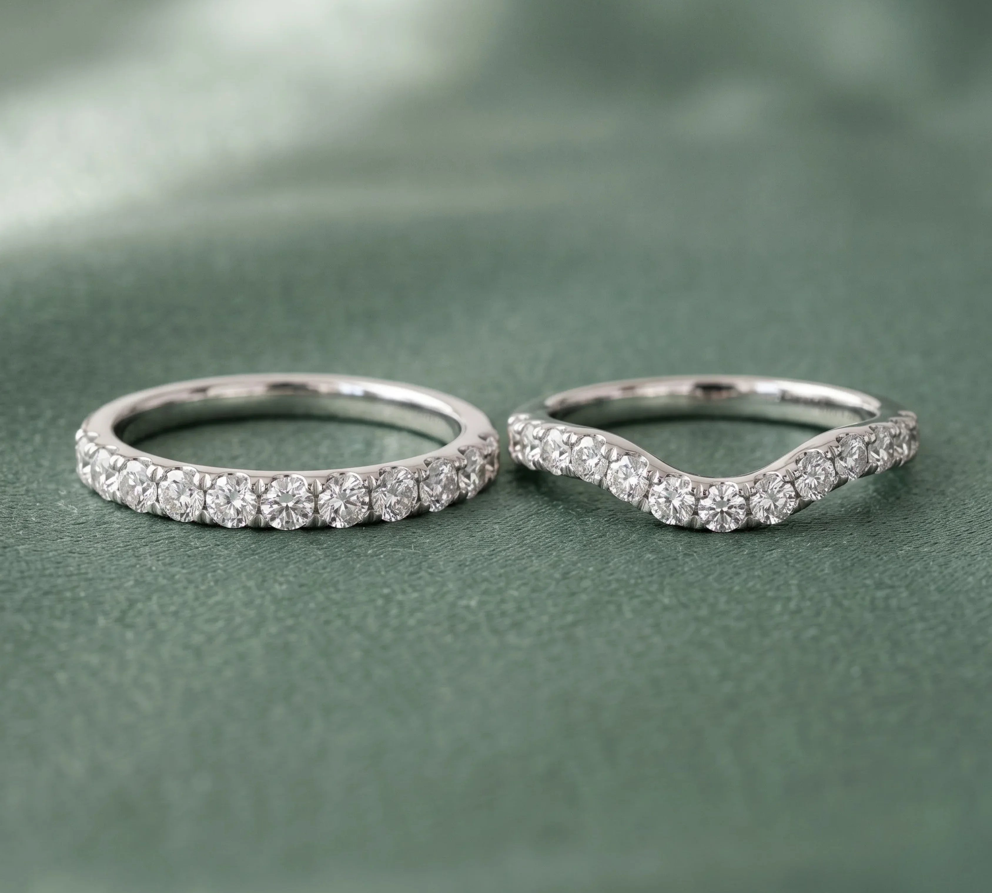 Straight diamond wedding band Vs Curved dimaond weding band
