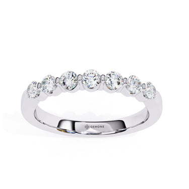 0.50 Carat Round Shape 7 Stone Diamond Wedding Band In White Gold