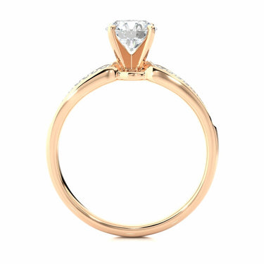 Anillo de compromiso con pavé de diamantes de tres hileras de forma redonda de 1 qt en oro rosa 