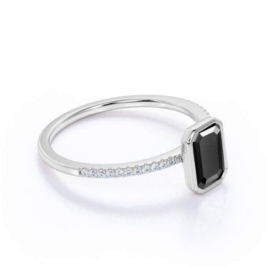1.22 Ct Emerald Cut Bezel Setting Black And White Diamond Ring In White Gold 