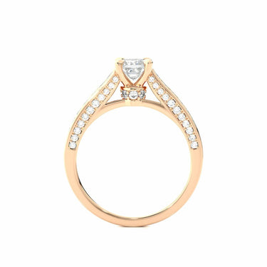 Anillo de diamantes con halo de talla princesa y punta redonda de 1,30 quilates con detalles en oro rosa 