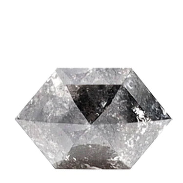 Diamant sel et poivre de forme hexagonale de 2,28 carats