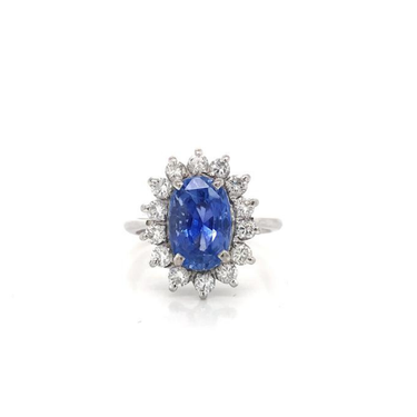 5.50 Ct Oval Shape Prong Setting Halo Sapphire Ring