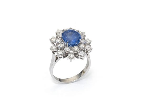 5 Carat Oval Cut Double Halo Prong Setting Sapphire Engagement Ring