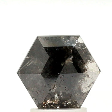 Diamante de sal y pimienta con forma hexagonal de 1,72 quilates