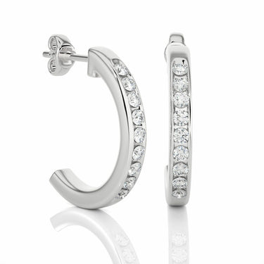 Boucles d'oreilles créoles diamant de laboratoire serties de canaux ronds de 0,45 carat en or blanc 