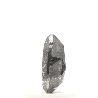 Diamant sel et poivre taille poire de 0,77 ct