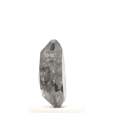 Diamant sel et poivre taille poire de 0,77 ct