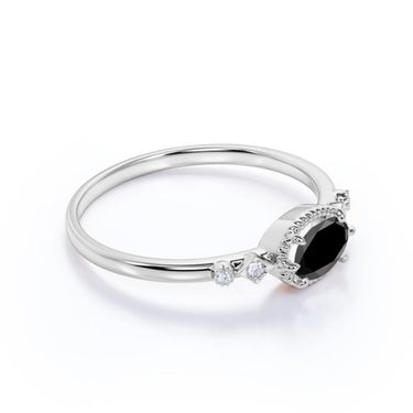 Gorgeous 2 Carat Black Diamond Vintage Ring With Accents