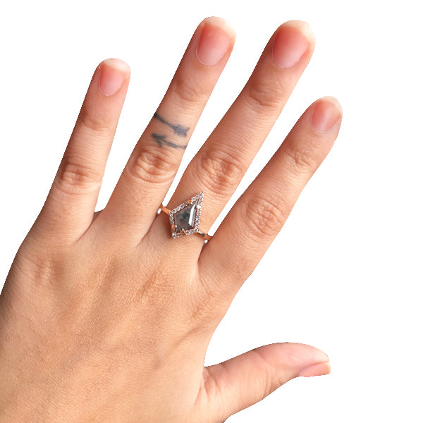 Kite Shaped Salt And Pepper Diamond Ring 